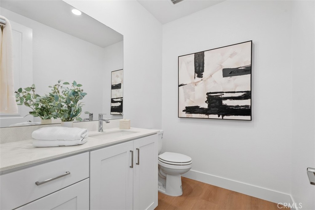 121 Bosal, Irvine CA 92618 - photo 15