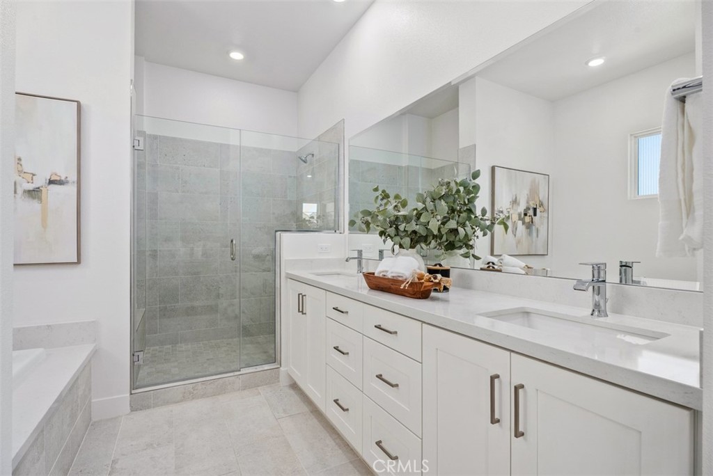 121 Bosal, Irvine CA 92618 - photo 19