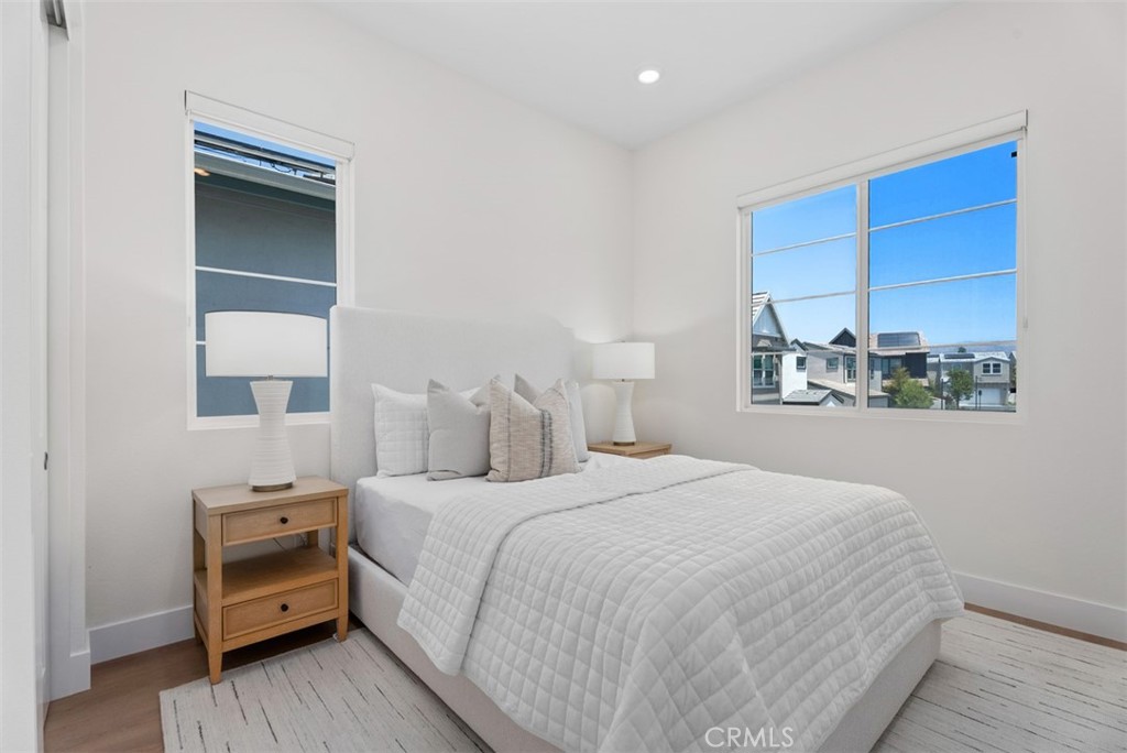 121 Bosal, Irvine CA 92618 - photo 23