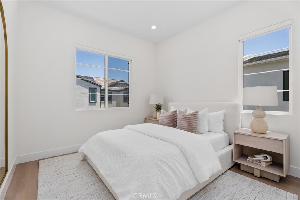 121 Bosal, Irvine CA 92618 - photo 24
