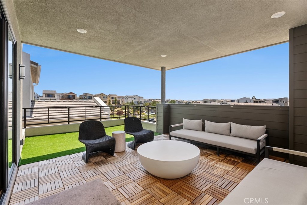 121 Bosal, Irvine CA 92618 - photo 31