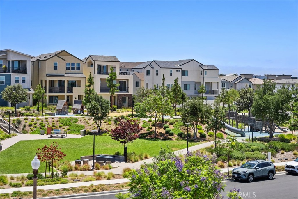 121 Bosal, Irvine CA 92618 - photo 33