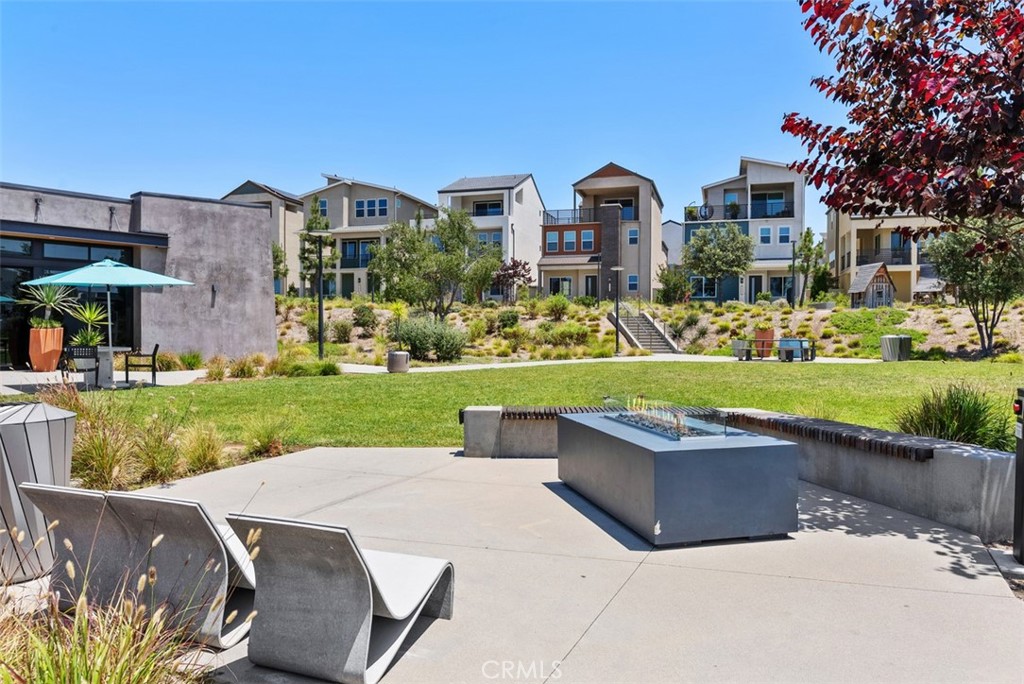 121 Bosal, Irvine CA 92618 - photo 37
