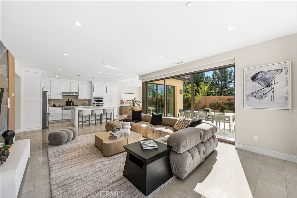 121 Oceano, Irvine CA 92602 - photo 5