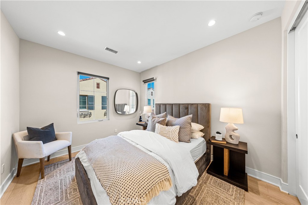 121 Oceano, Irvine CA 92602 - photo 19