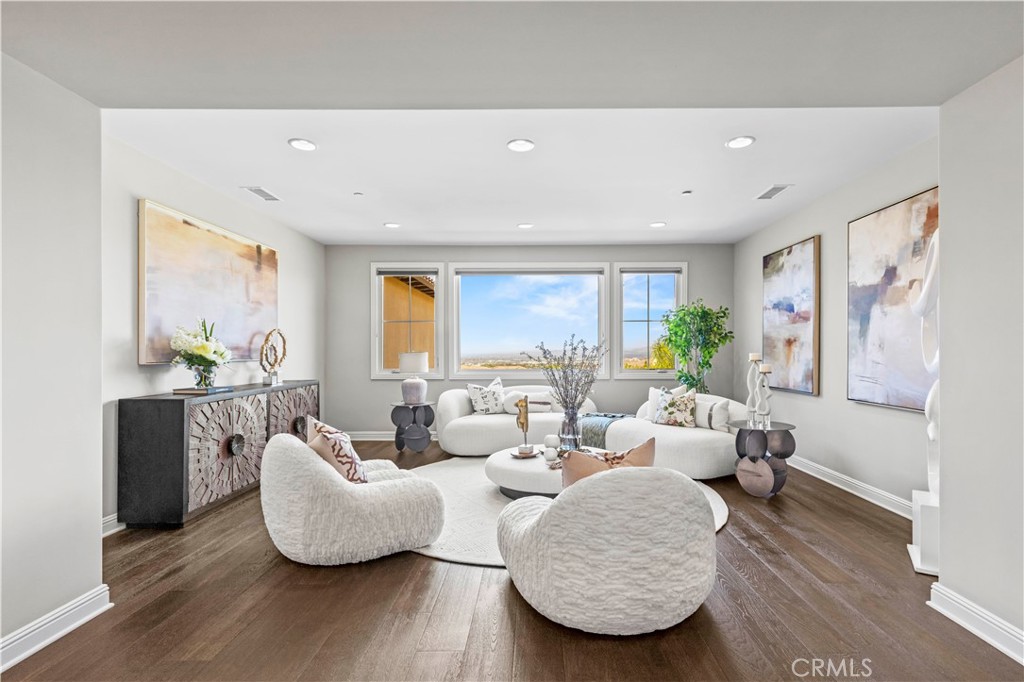 121 PANORAMA, Irvine CA 92618 - photo 9