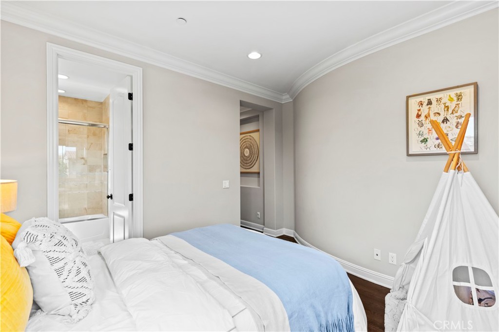 121 PANORAMA, Irvine CA 92618 - photo 40