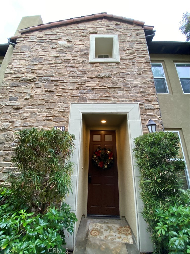 121 Roadrunner, Irvine CA 92603 - photo 1