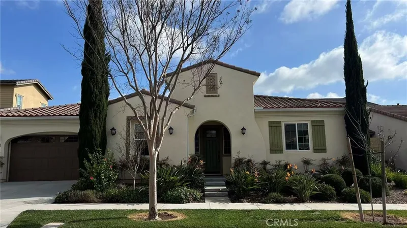122 Bumblebee, Irvine