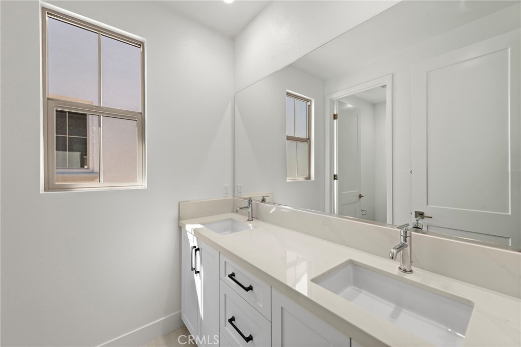 122 Eversedge, Irvine CA 92618 - photo 20