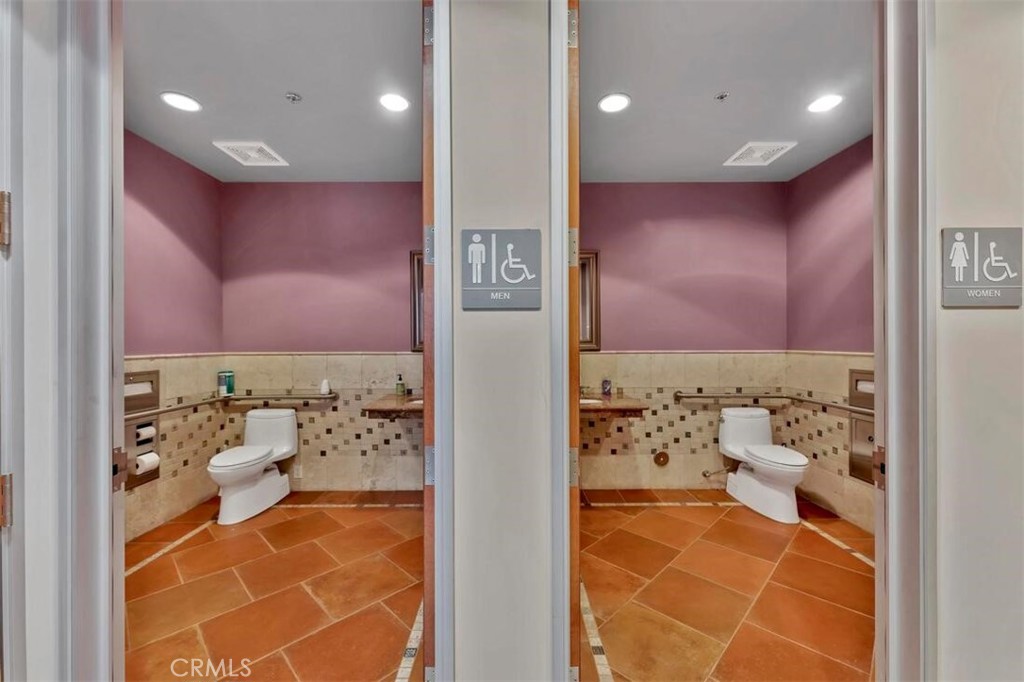 1220 Roosevelt Avenue, Irvine CA 92620 - photo 7