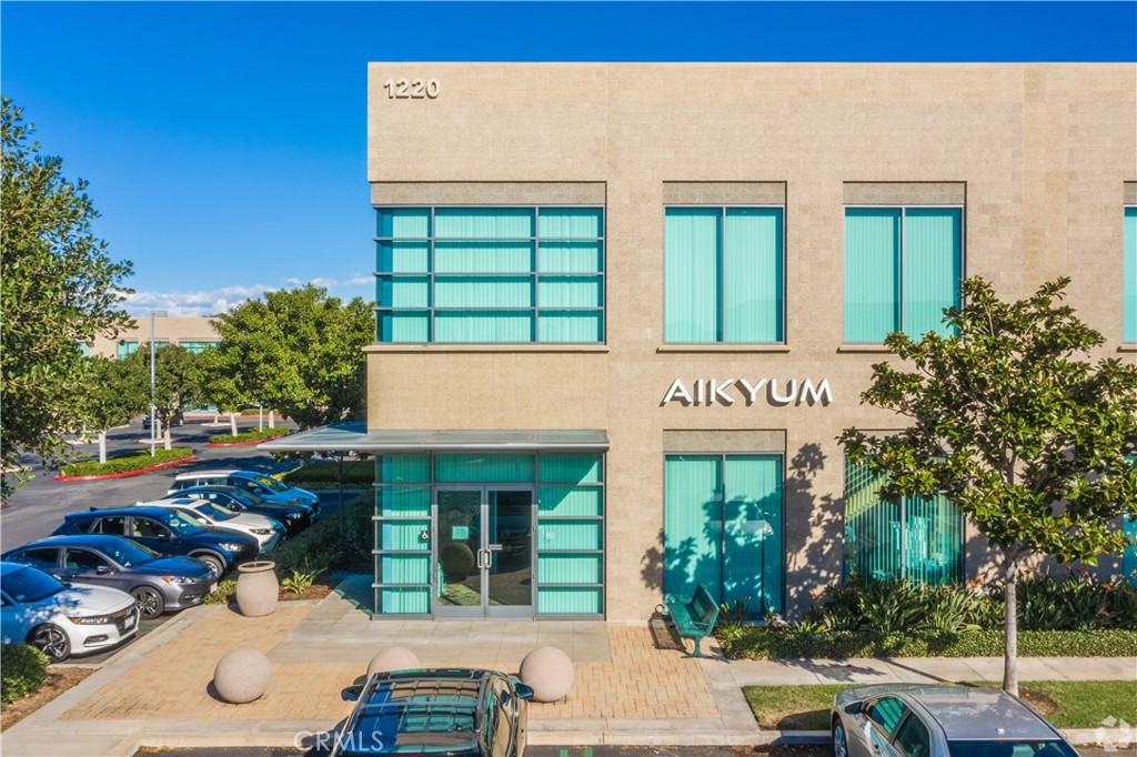 1220 Roosevelt Avenue, Irvine CA 92620 - photo 12