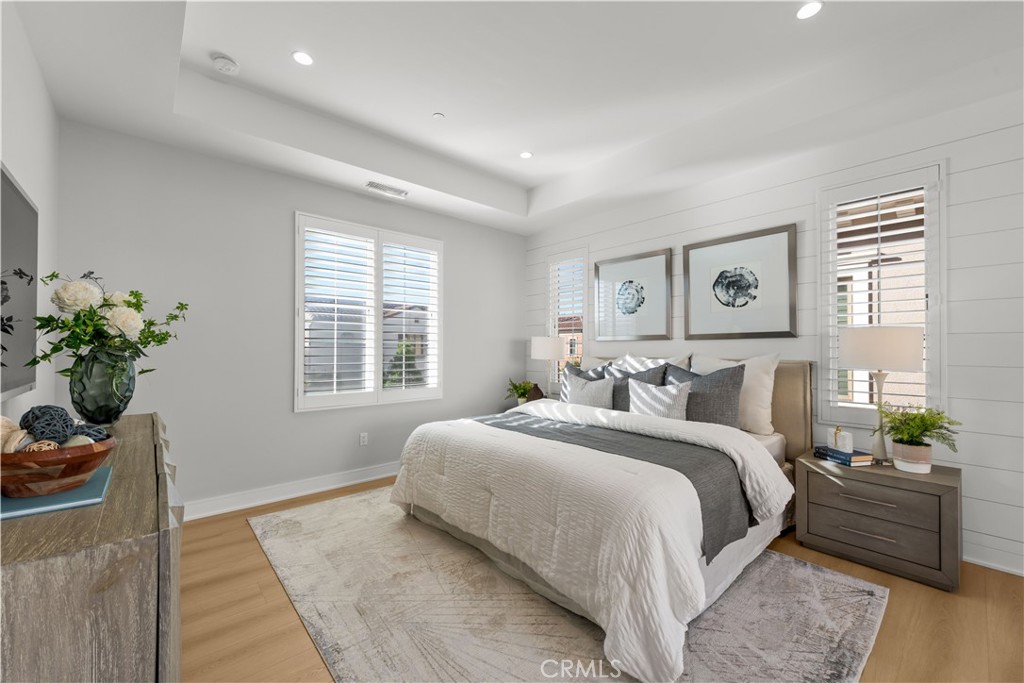 123 Lomita, Irvine CA 92618 - photo 3