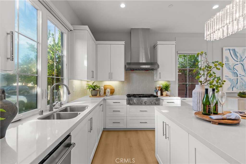 123 Lomita, Irvine CA 92618 - photo 9