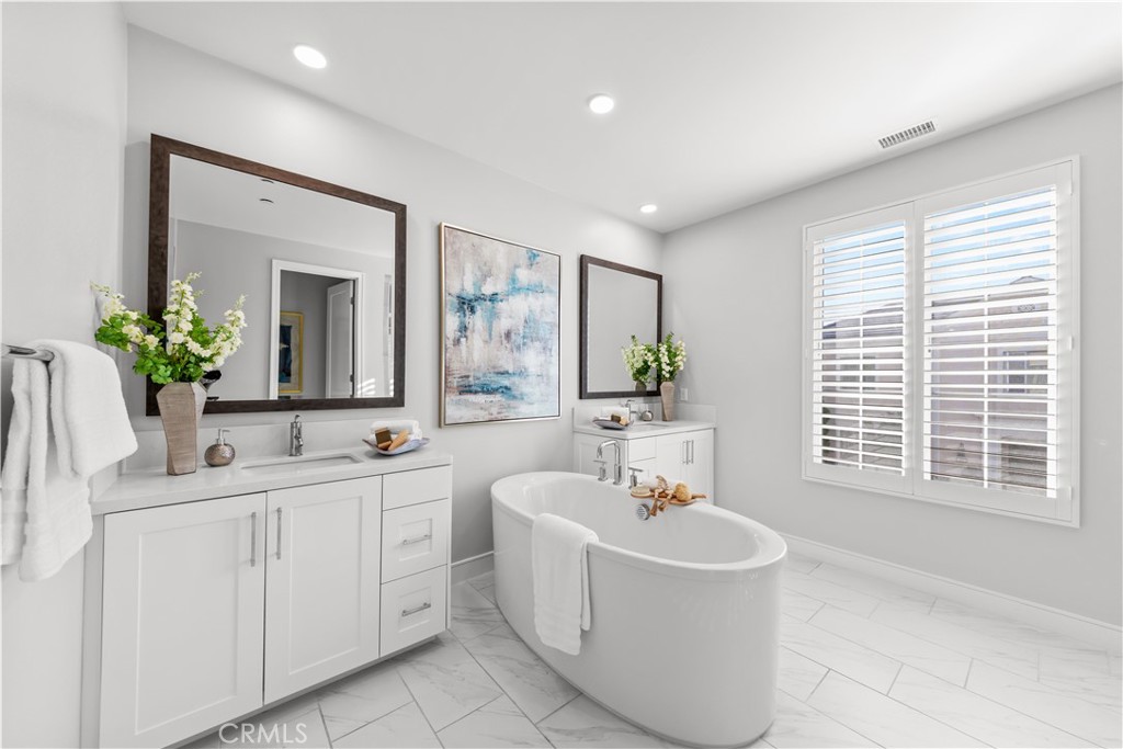 123 Lomita, Irvine CA 92618 - photo 17