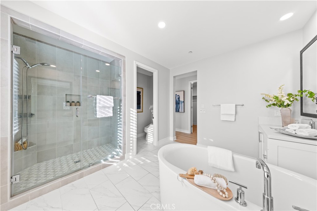 123 Lomita, Irvine CA 92618 - photo 18
