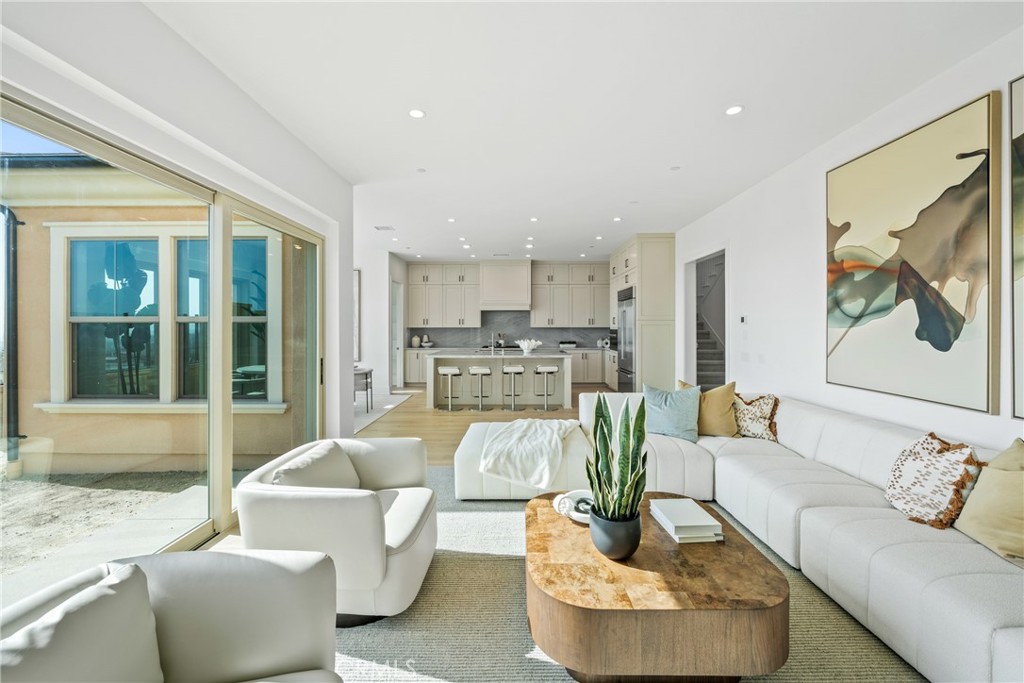 123 Oakstone, Irvine CA 92618 - photo 5