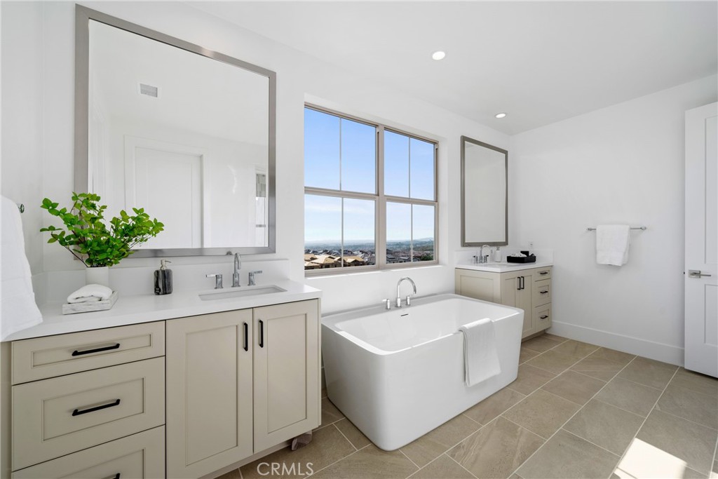 123 Oakstone, Irvine CA 92618 - photo 15