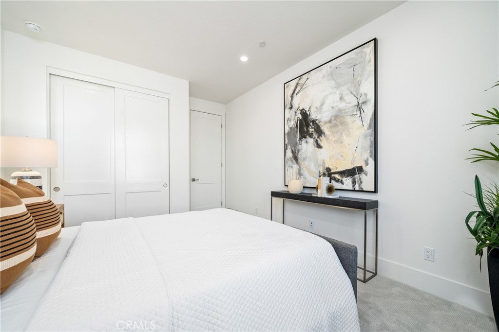 123 Oakstone, Irvine CA 92618 - photo 25