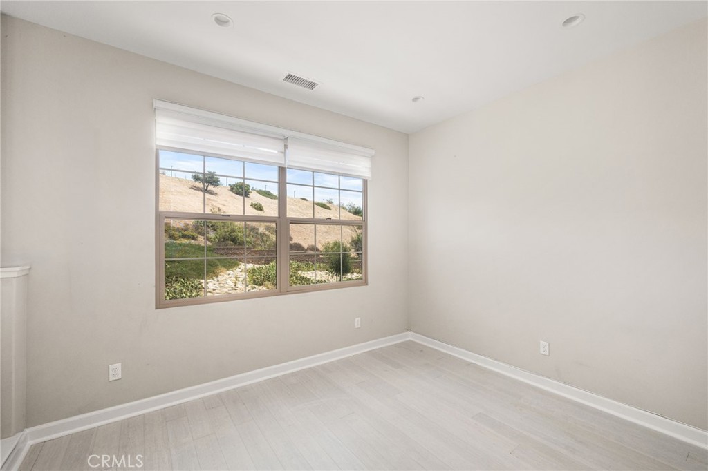 123 Soaring Eagle, Irvine CA 92618 - photo 24