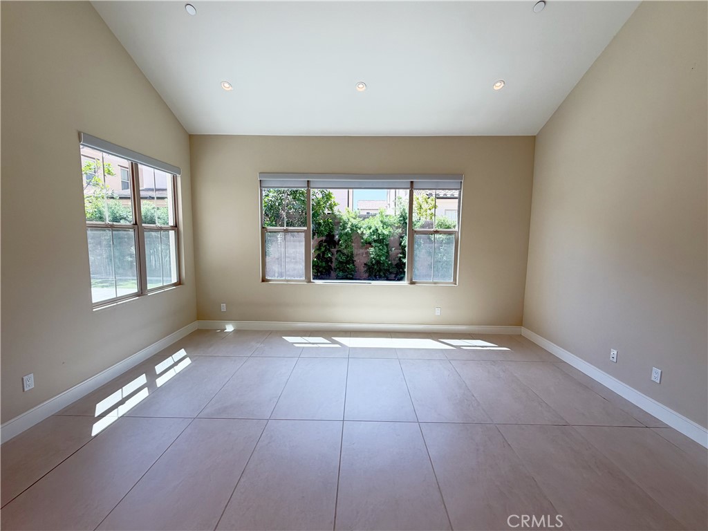 124 Albero, Irvine CA 92602 - photo 10