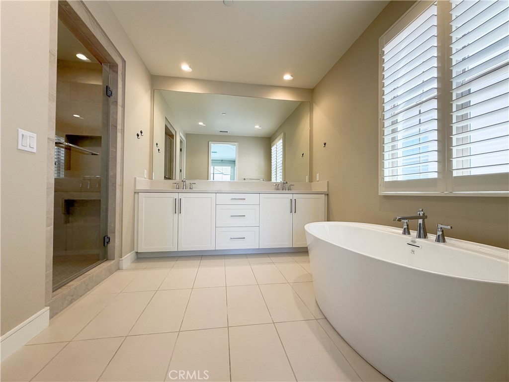 124 Albero, Irvine CA 92602 - photo 15