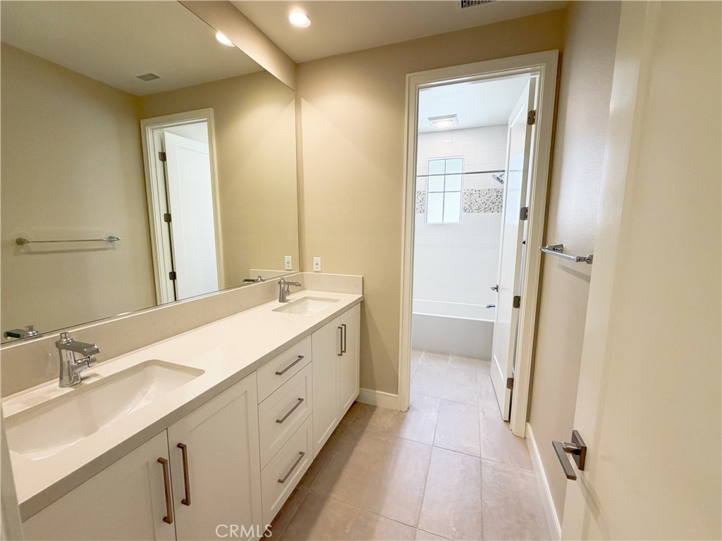 124 Albero, Irvine CA 92602 - photo 17