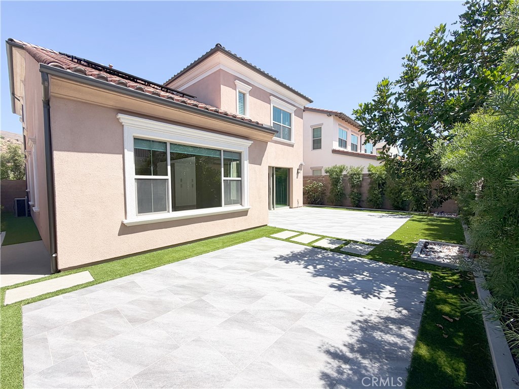 124 Albero, Irvine CA 92602 - photo 19