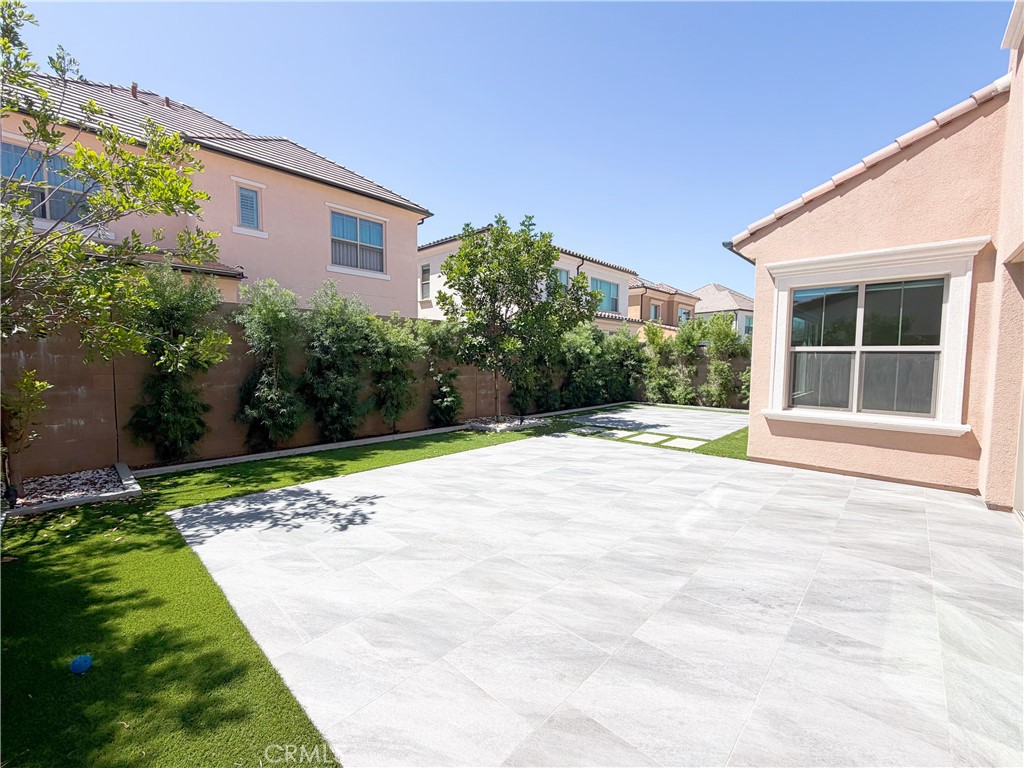 124 Albero, Irvine CA 92602 - photo 20