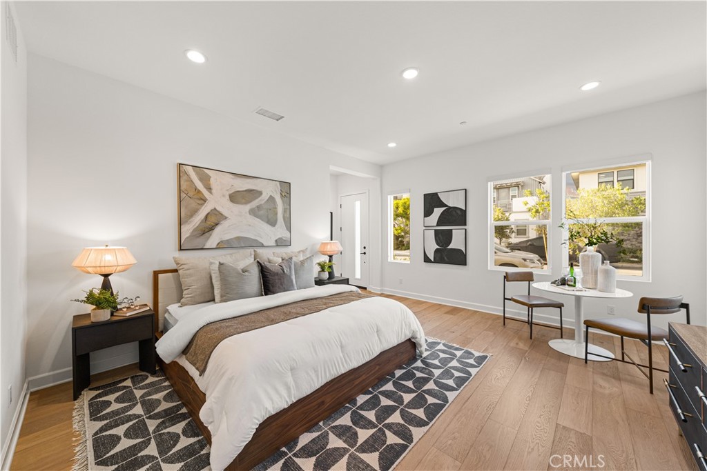 124 Chant, Irvine CA 92618 - photo 31
