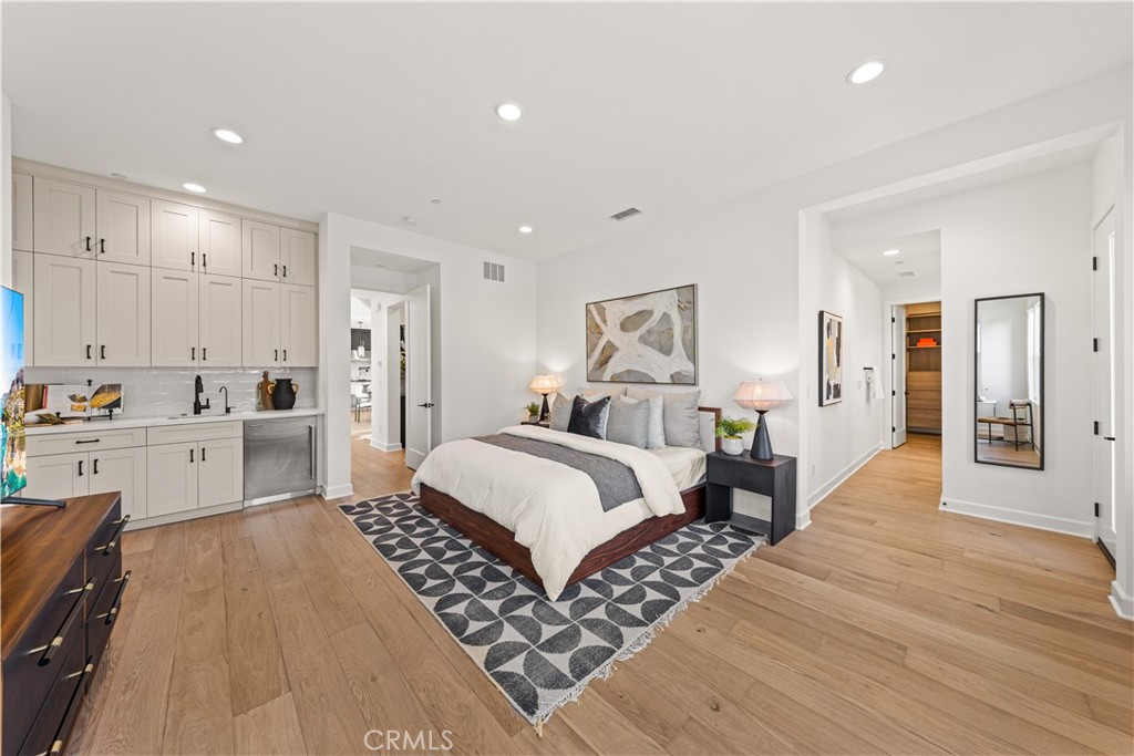 124 Chant, Irvine CA 92618 - photo 33