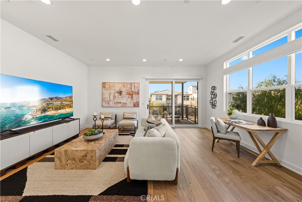 124 Chant, Irvine CA 92618 - photo 40