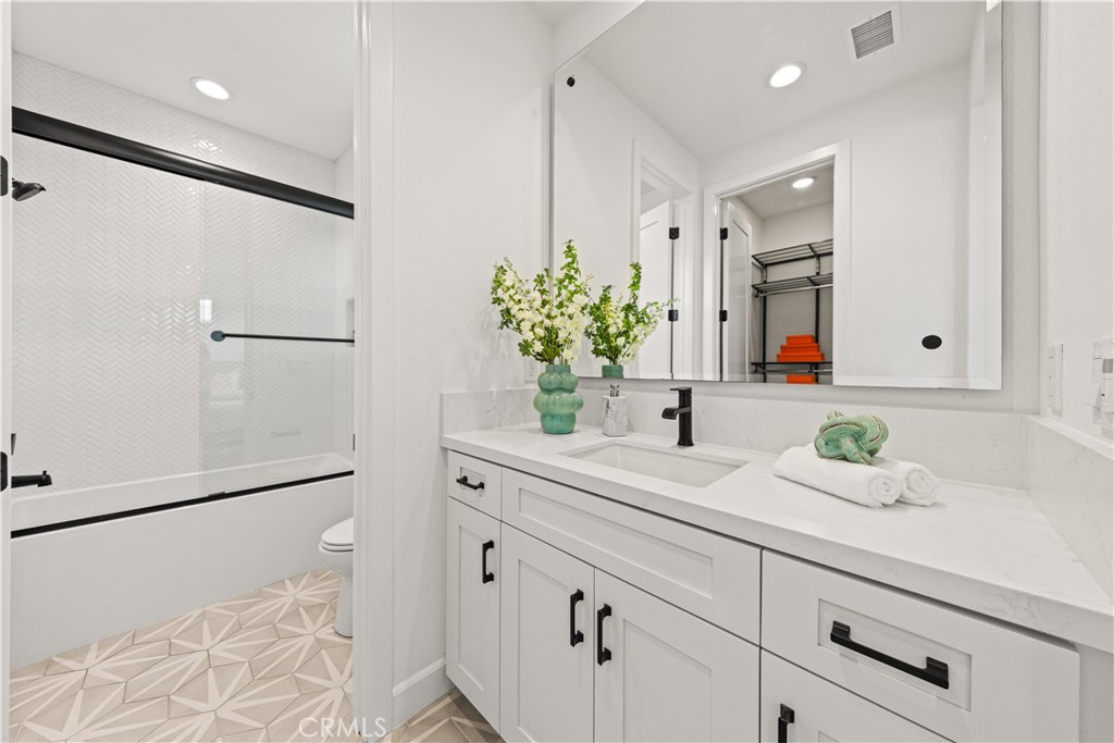 124 Chant, Irvine CA 92618 - photo 63