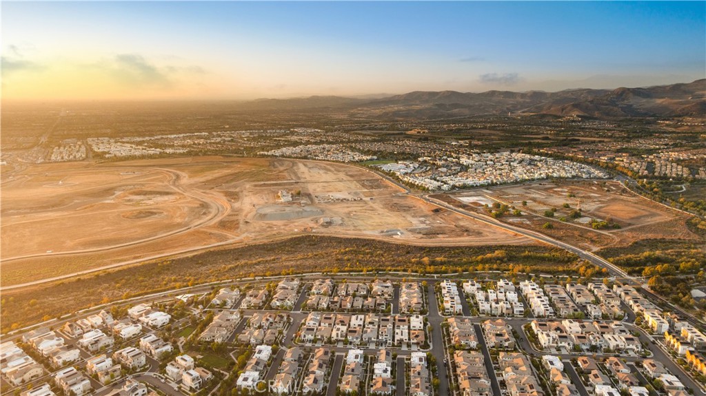 124 Chant, Irvine CA 92618 - photo 66
