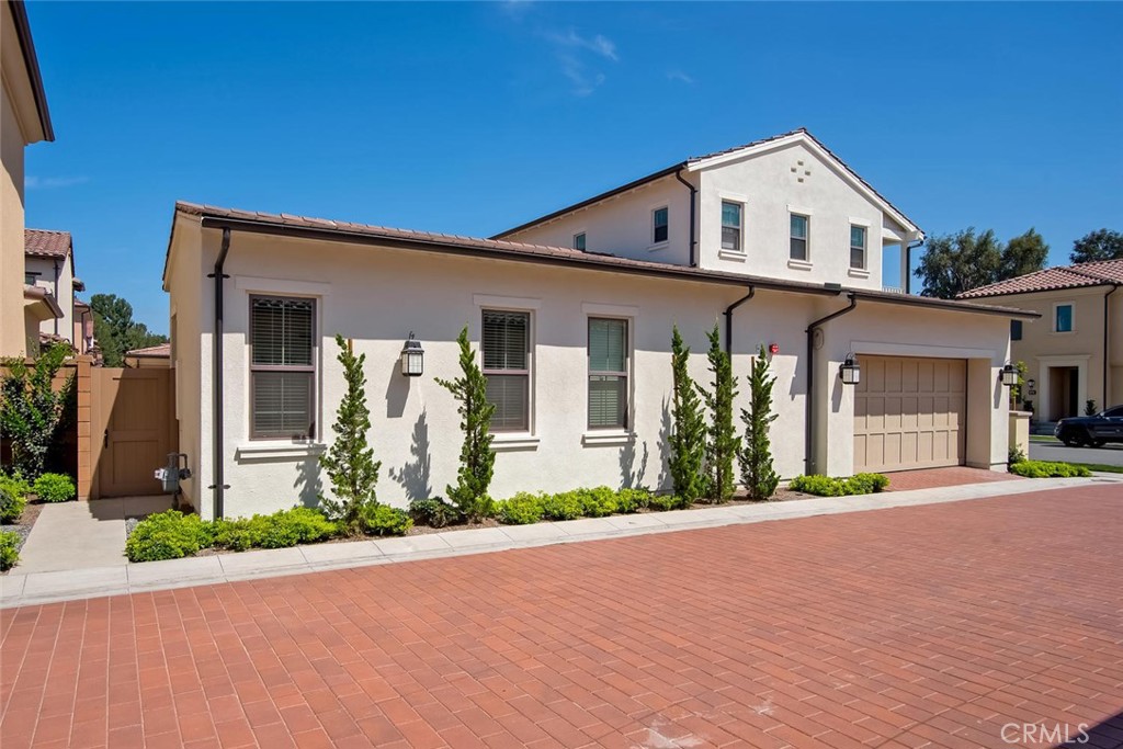 124 Charcoal, Irvine CA 92620 - photo 27