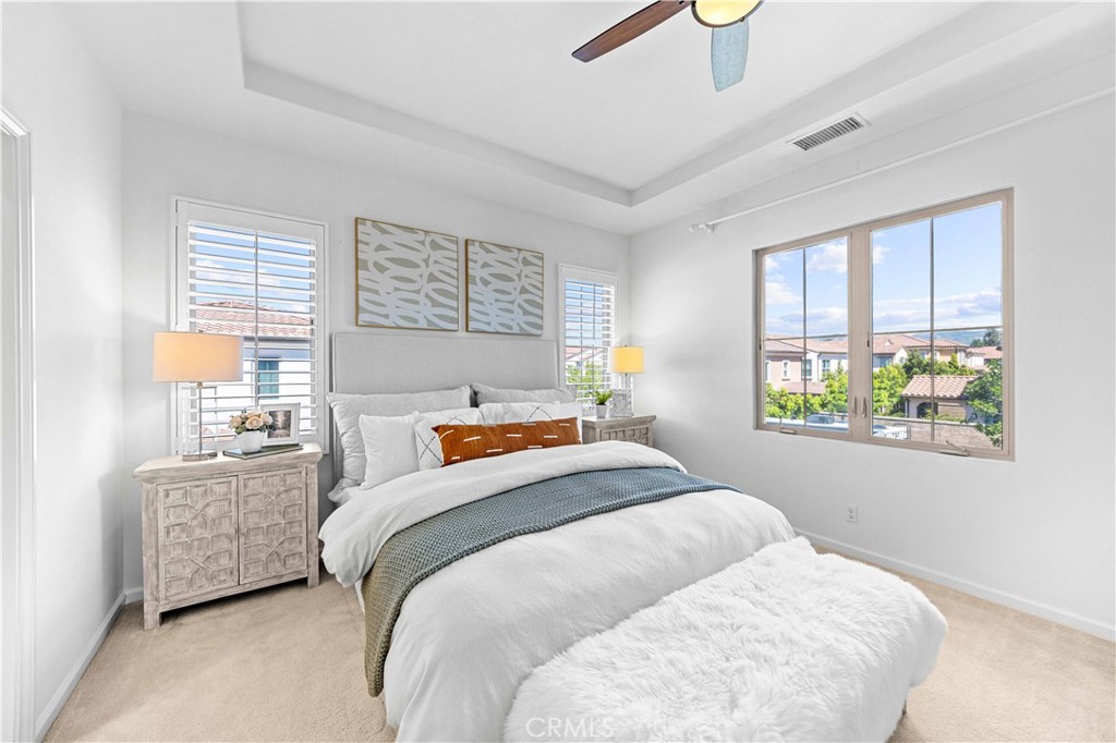 124 Gulfstream, Irvine CA 92620 - photo 8