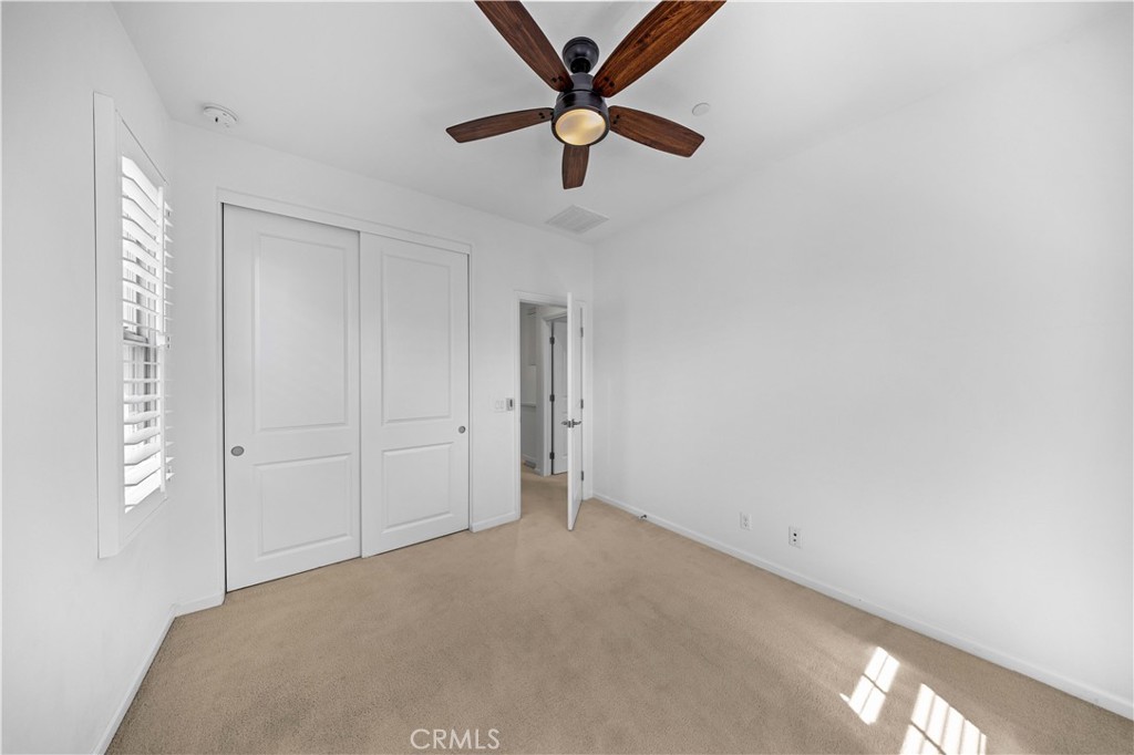 124 Gulfstream, Irvine CA 92620 - photo 11