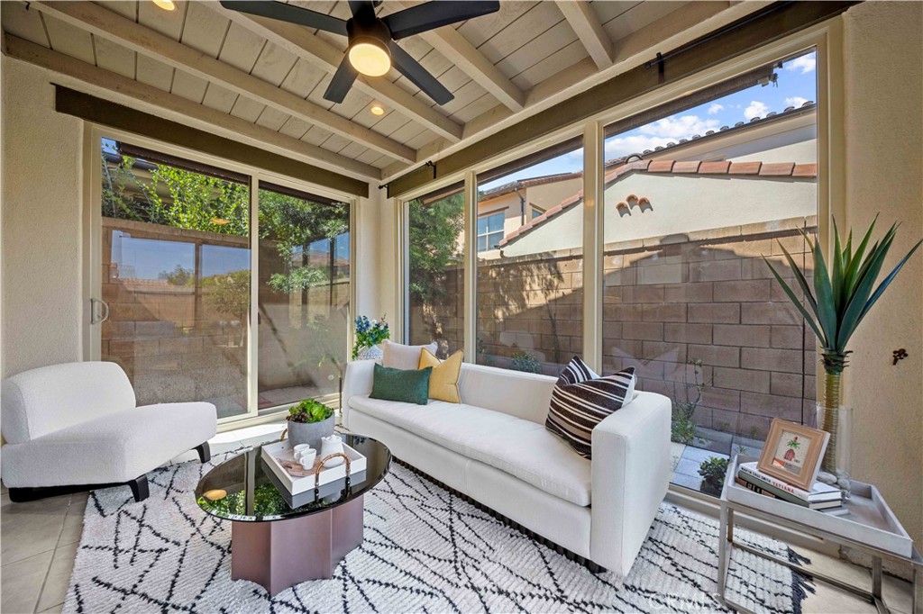 124 Gulfstream, Irvine CA 92620 - photo 14