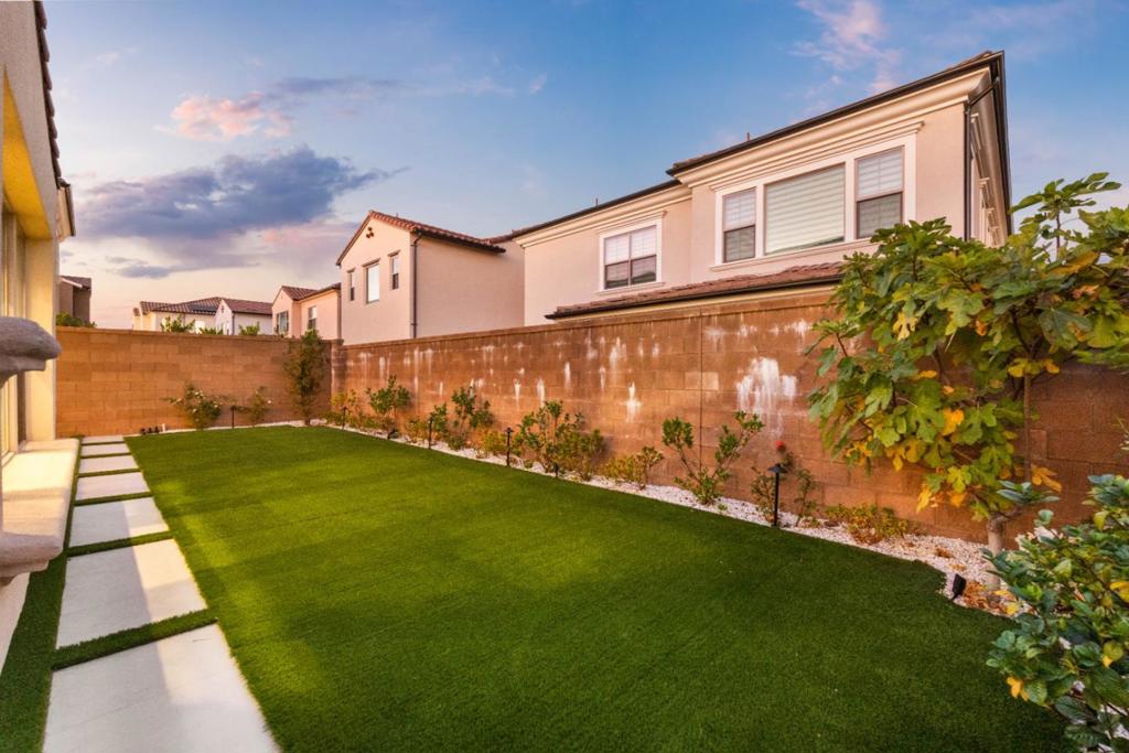124 Oakstone, Irvine CA 92618 - photo 65