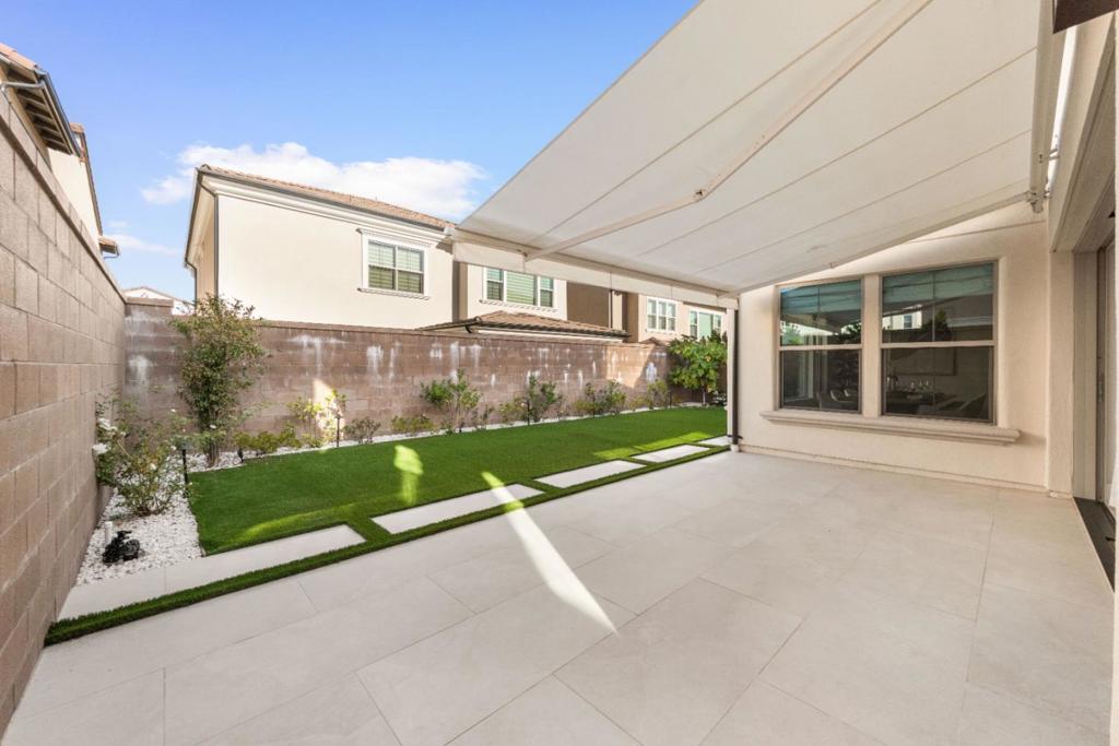 124 Oakstone, Irvine CA 92618 - photo 68