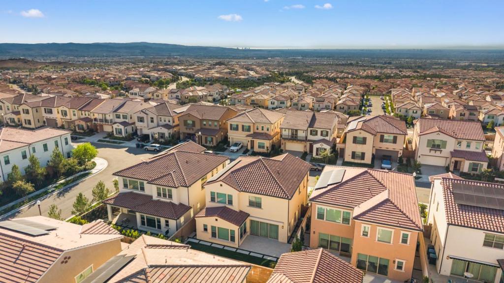 124 Oakstone, Irvine CA 92618 - photo 71