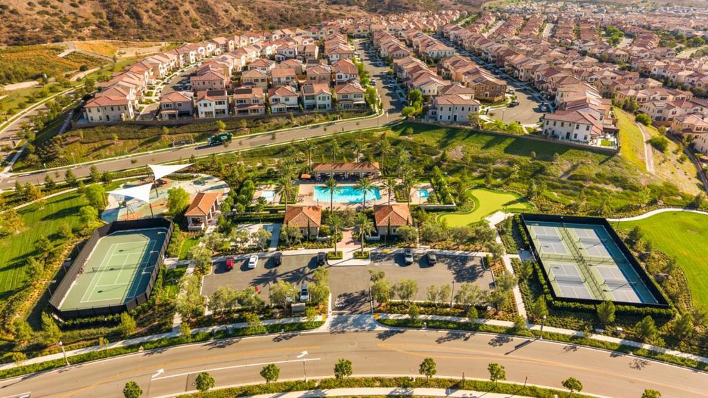 124 Oakstone, Irvine CA 92618 - photo 78