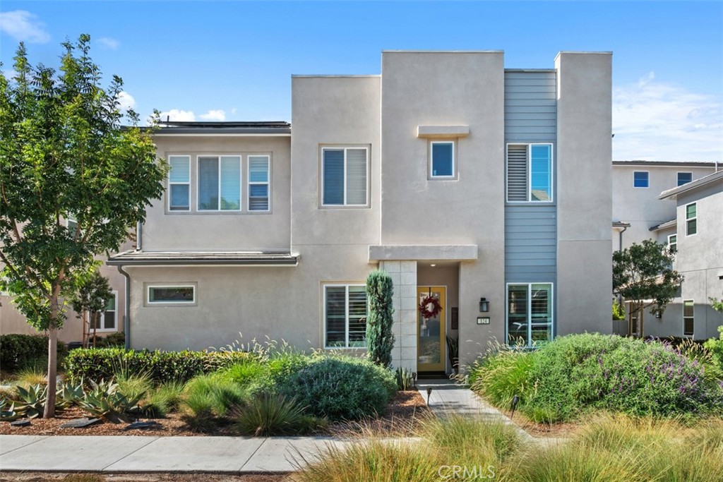 124 Sculpture, Irvine CA 92618 - photo 1
