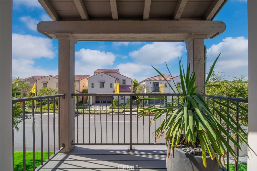 124 Sunnyside, Irvine CA 92618 - photo 16