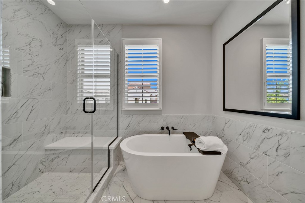 124 Sunnyside, Irvine CA 92618 - photo 23