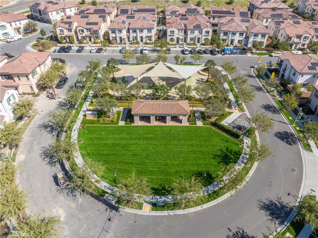 124 Sunnyside, Irvine CA 92618 - photo 38