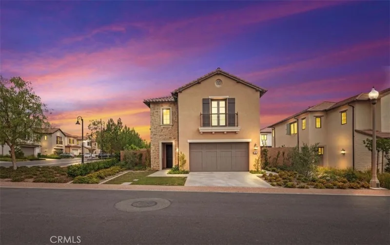 125 Avento, Irvine