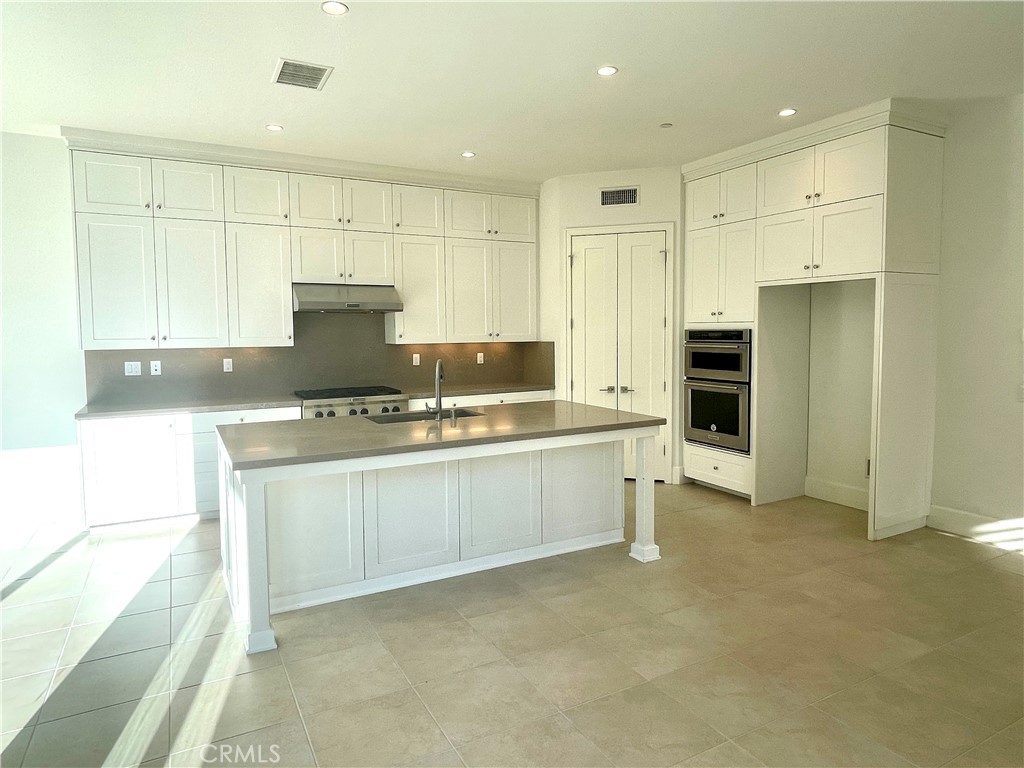 125 Avento, Irvine CA 92602 - photo 3