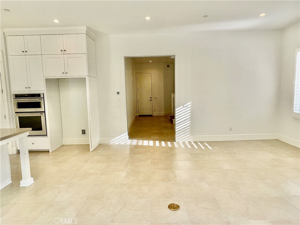 125 Avento, Irvine CA 92602 - photo 5