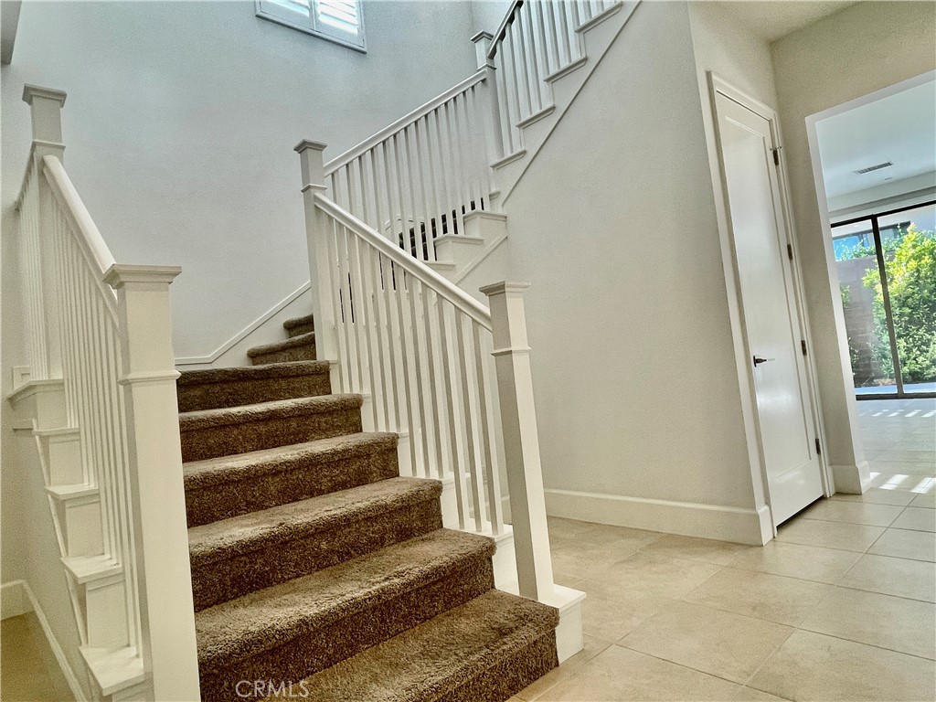125 Avento, Irvine CA 92602 - photo 6